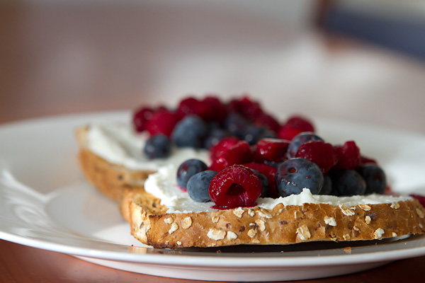 Berry Bruschetta